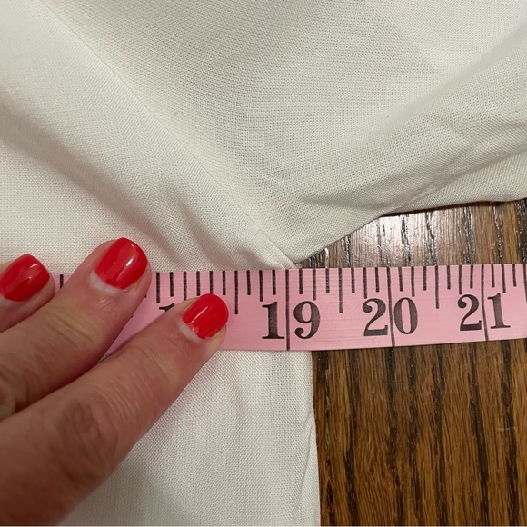 Chic Connection White Navy Embroidered Dress Bell Sleeve Size Medium, NWT - Picture 10 of 11